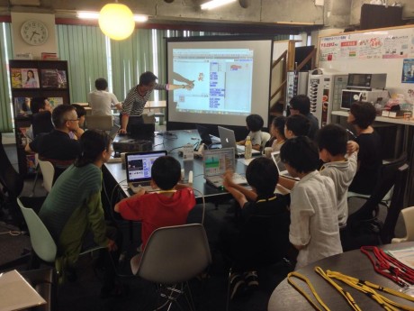 大宮のコワーキングスペースで小中学生向けプログラミング教室「CoderDojoさいたま」