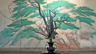 京都で築100年超える2つの古民家を会場に現代美術展