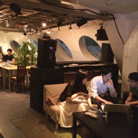 松戸駅前に「コワーキングバー」　平日夜「学び」テーマに