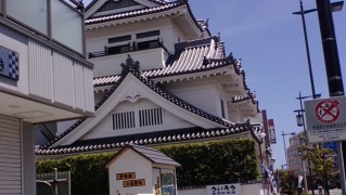 神奈川最古の商家、薬とお菓子の「ういろう」家とは？
