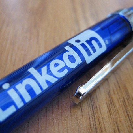 LinkedInの新サービスは、同僚や社内のスタッフのスキルセットや経歴を見える化する
